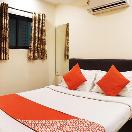 Oyo Hotel Paradise Mumbai Exteriör bild