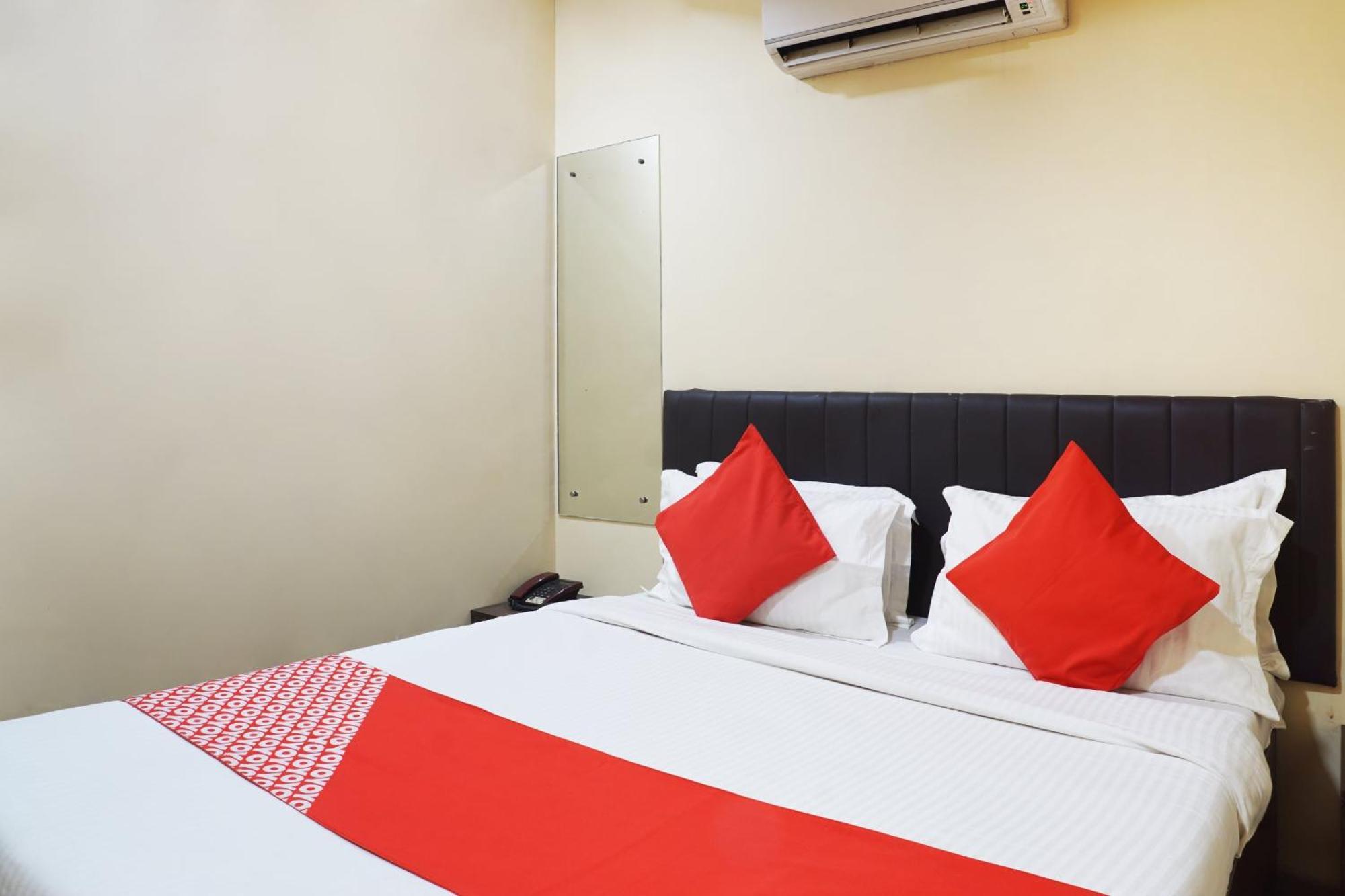Oyo Hotel Paradise Mumbai Exteriör bild