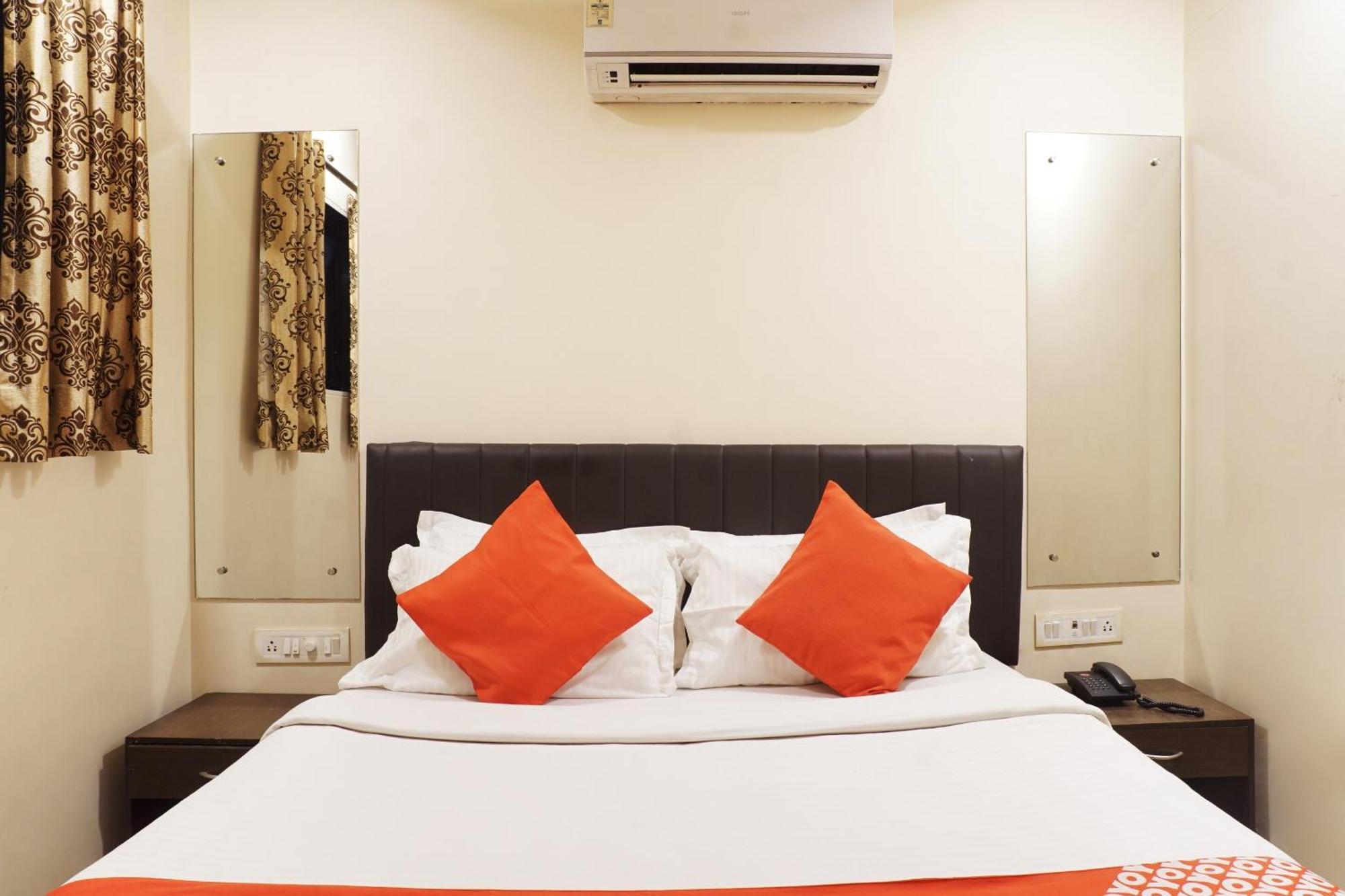 Oyo Hotel Paradise Mumbai Exteriör bild